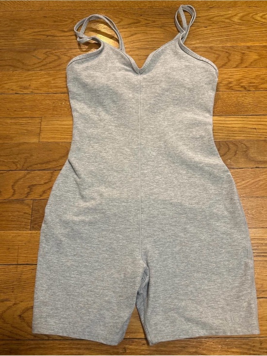 ALO Yoga Pants - Alo One-Piece Romper with Spaghetti Straps size small